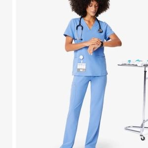 (set) FIGS - Women’s Ceil Blue Kade cargo pant + Casma three-pocket top - XXS